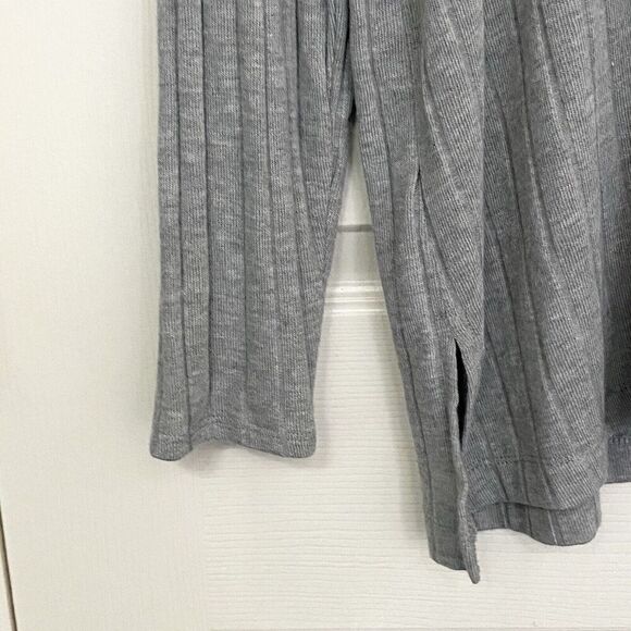 Andree by Unit Womens Size 1X Relaxed Fit Rib Knit Sweater Shirt Cowl Neck Gray - Picture 4 of 9